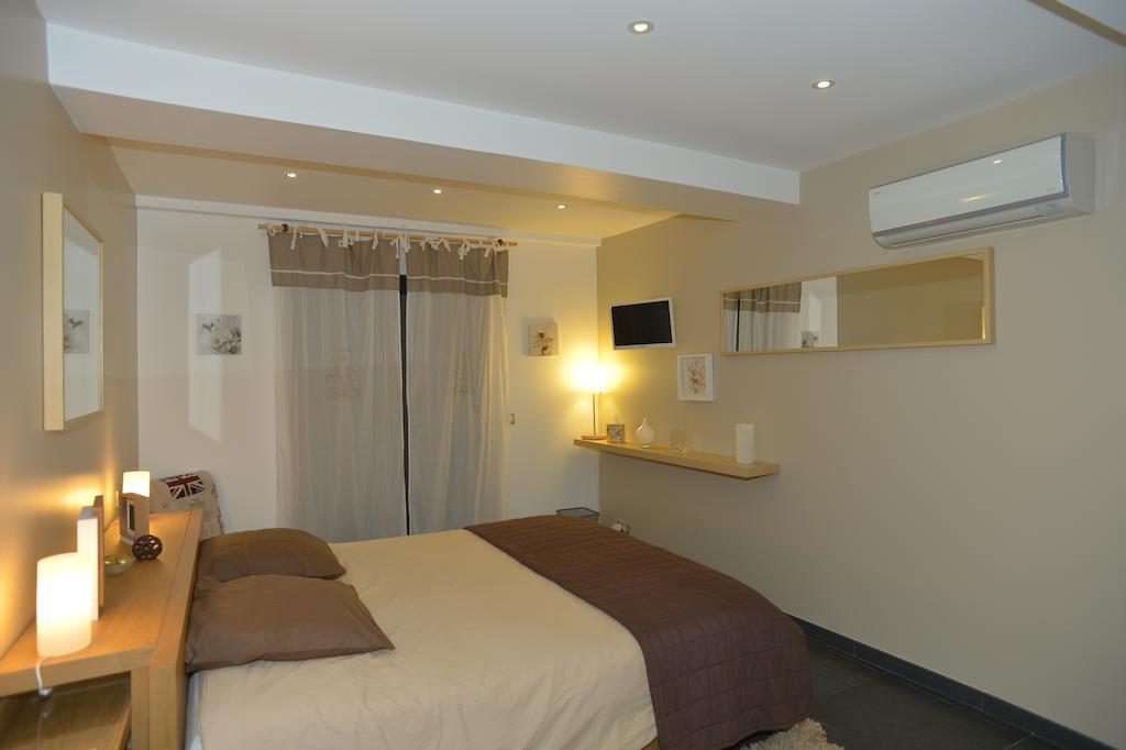 Villa Louancelie B&B Cavalaire-sur-Mer Bagian luar foto