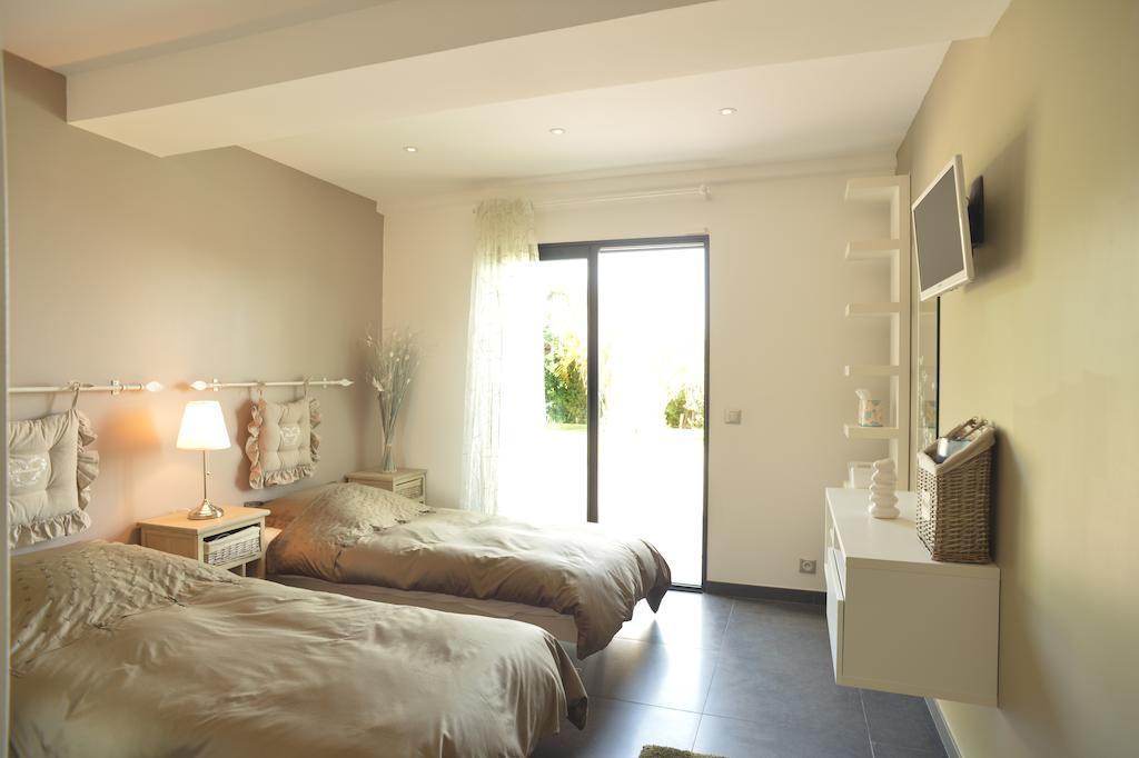 Villa Louancelie B&B Cavalaire-sur-Mer Bagian luar foto