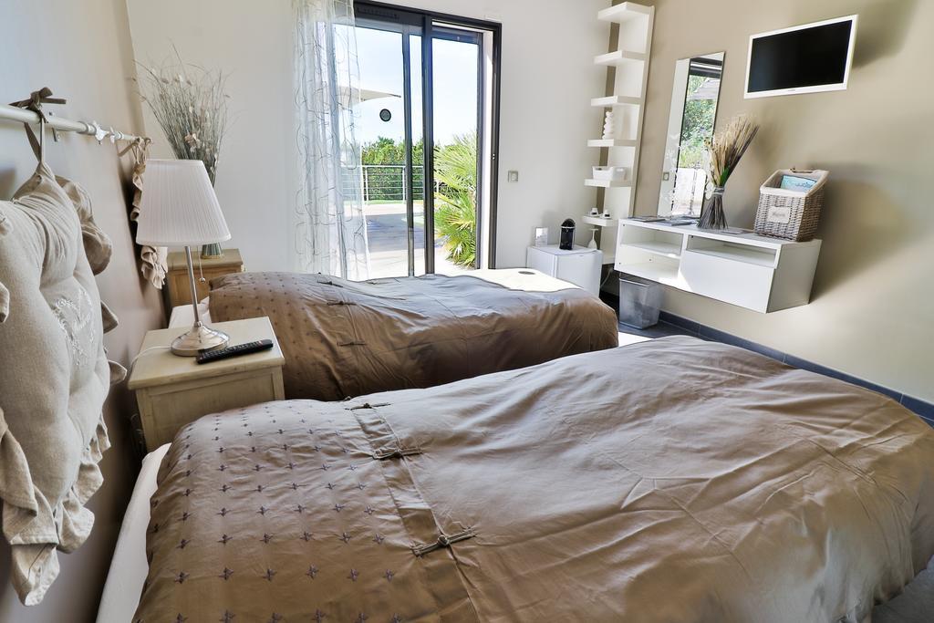 Villa Louancelie B&B Cavalaire-sur-Mer Bagian luar foto