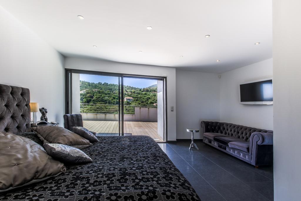 Villa Louancelie B&B Cavalaire-sur-Mer Bagian luar foto